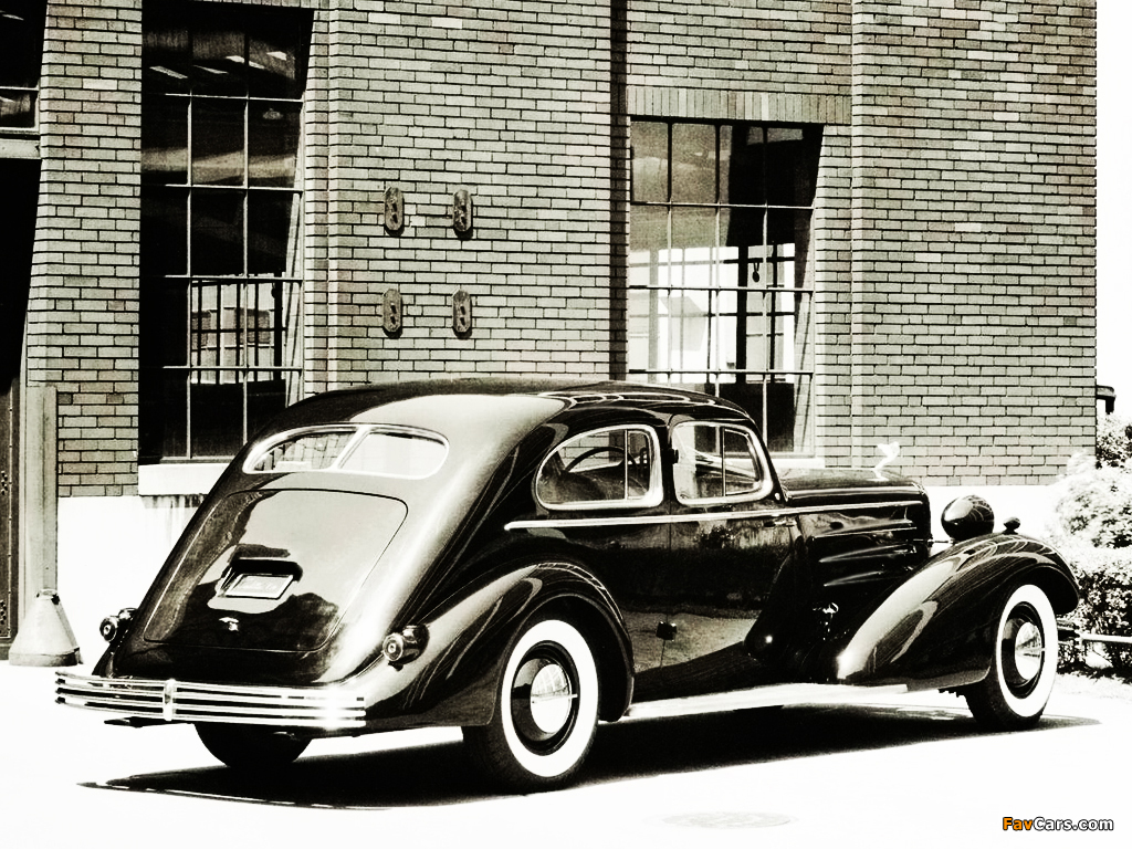 Images of Cadillac Fleetwood 2-door Aerodynamic Coupe Show Car 1933 (1024 x 768)
