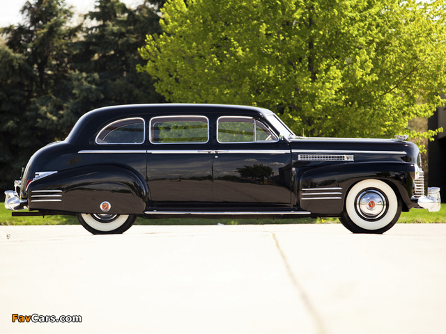 Images of Cadillac Fleetwood Seventy-Five Touring Sedan (41-7519) 1941 (640 x 480)