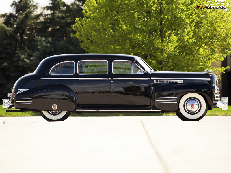 Images of Cadillac Fleetwood Seventy-Five Touring Sedan (41-7519) 1941 (800 x 600)