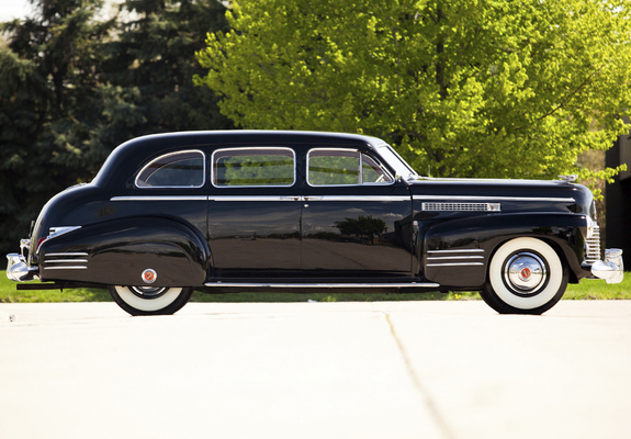 Images of Cadillac Fleetwood Seventy-Five Touring Sedan (41-7519) 1941