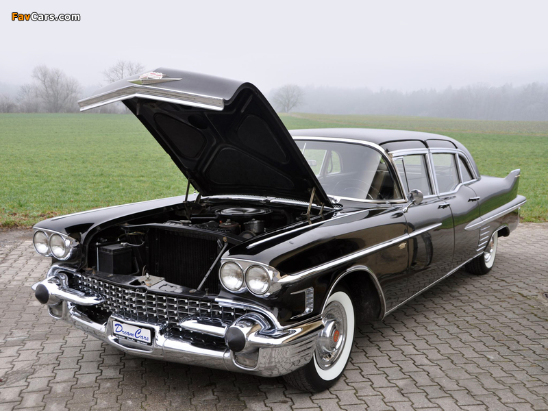 Images of Cadillac Fleetwood Seventy-Five Limousine 1958 (800 x 600)