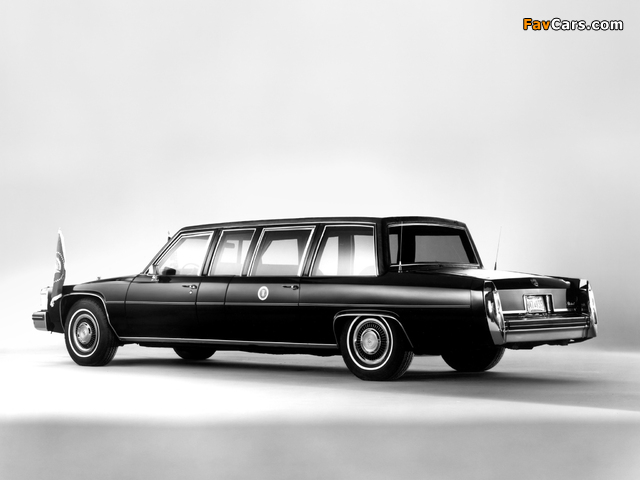 Images of Cadillac Fleetwood Presidential Limousine 1983 (640 x 480)