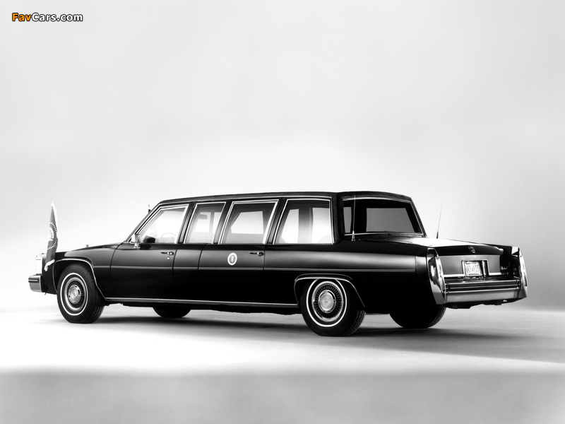 Images of Cadillac Fleetwood Presidential Limousine 1983 (800 x 600)