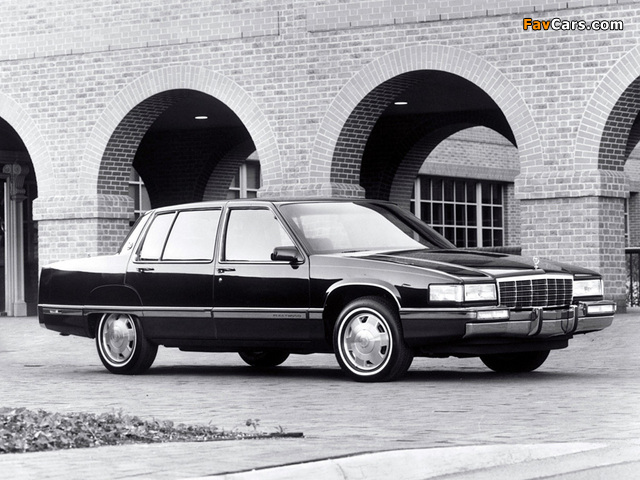 Images of Cadillac Fleetwood 1991–92 (640 x 480)