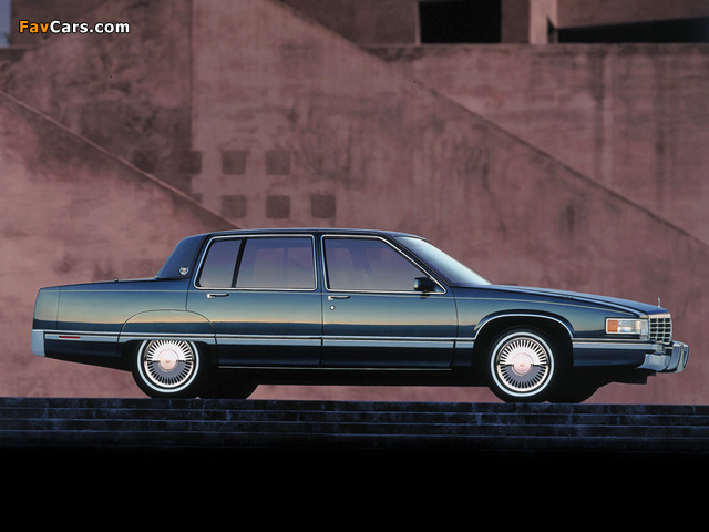 Images of Cadillac Fleetwood 1991–92 (640 x 480)