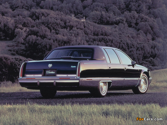 Images of Cadillac Fleetwood 1993–96 (640 x 480)