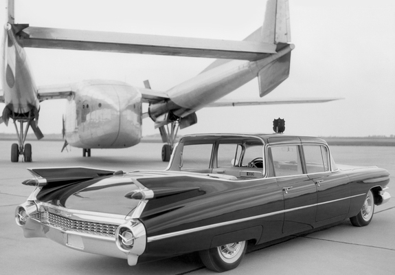 Photos of Cadillac Fleetwood Seventy-Five Special Limousine 1959