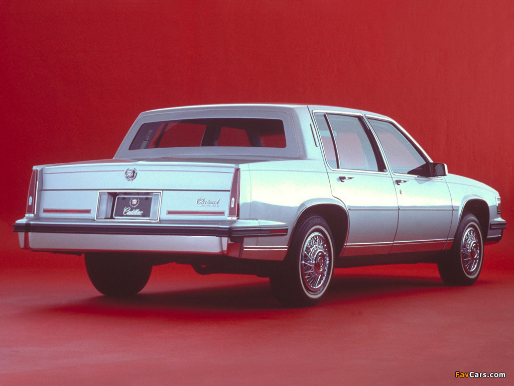 Photos of Cadillac Fleetwood 1985–88 (1024 x 768)