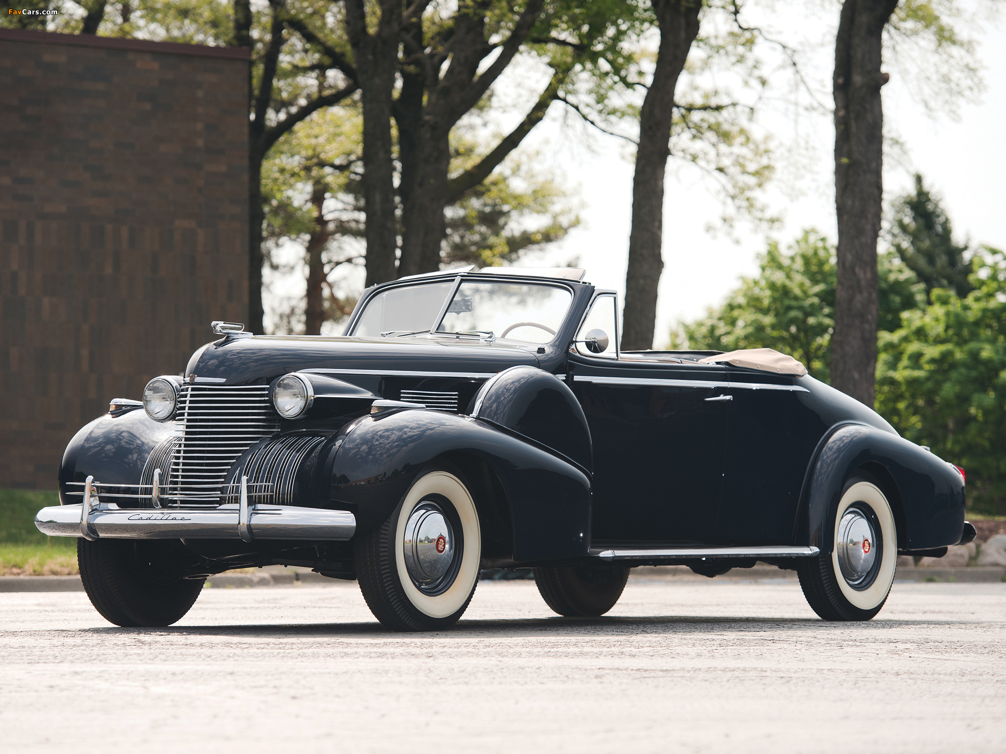 Pictures of Cadillac Fleetwood Seventy-Five Convertible Coupe (7567) 1940 (2048 x 1536)