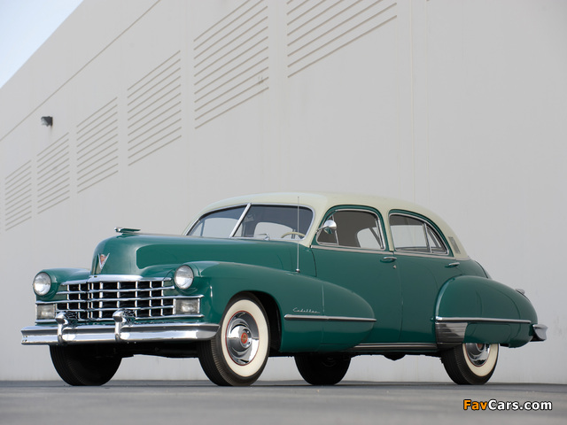 Pictures of Cadillac Sixty Special Fleetwood Sedan 1947 (640 x 480)