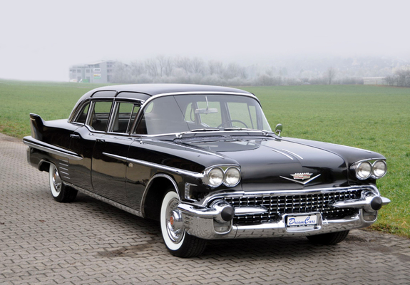 Pictures of Cadillac Fleetwood Seventy-Five Limousine 1958