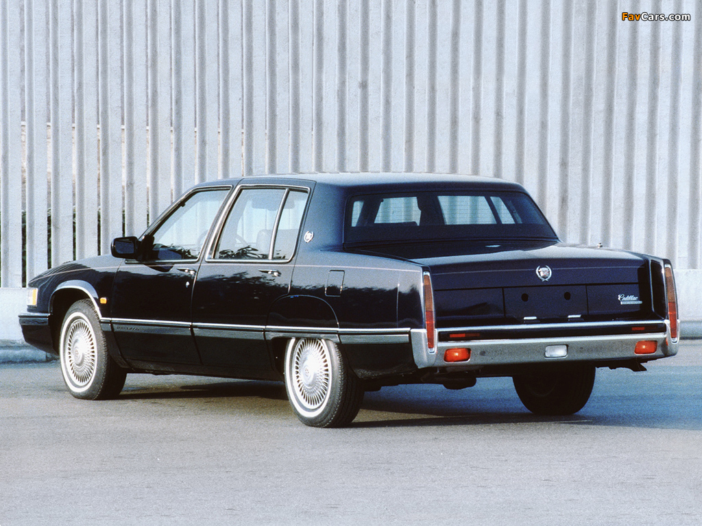 Pictures of Cadillac Fleetwood 1991–92 (1024 x 768)