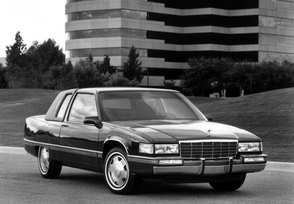 Pictures of Cadillac Fleetwood Coupe 1991–92