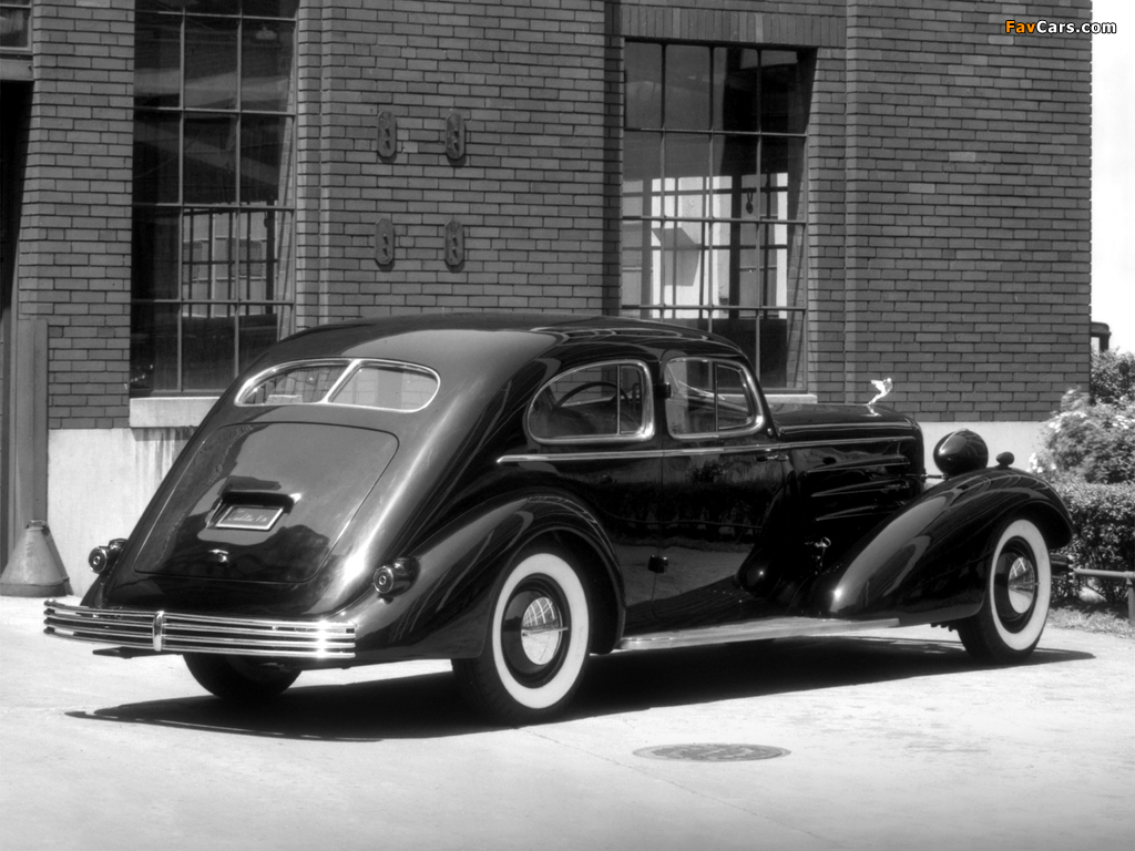 Cadillac Fleetwood 2-door Aerodynamic Coupe Show Car 1933 wallpapers (1024 x 768)