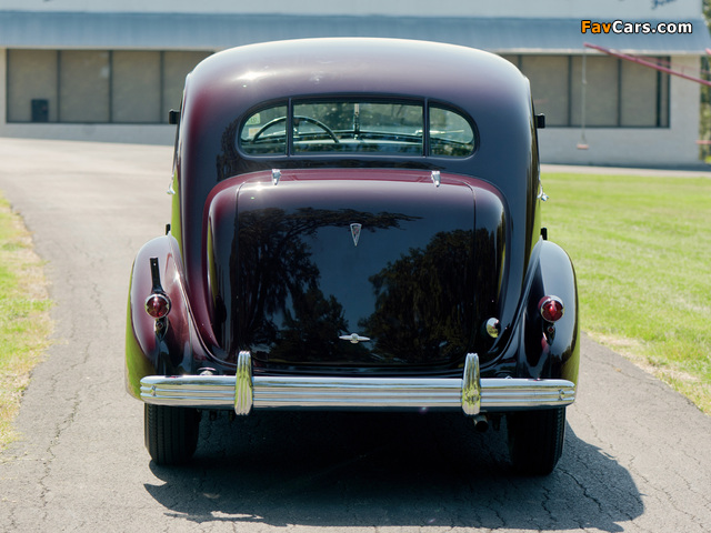 Cadillac V8 Series 70 Fleetwood Touring Sedan (7019) 1936 wallpapers (640 x 480)