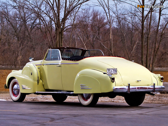 Cadillac V16 Convertible Coupe by Fleetwood (38-9067) 1938 wallpapers (640 x 480)