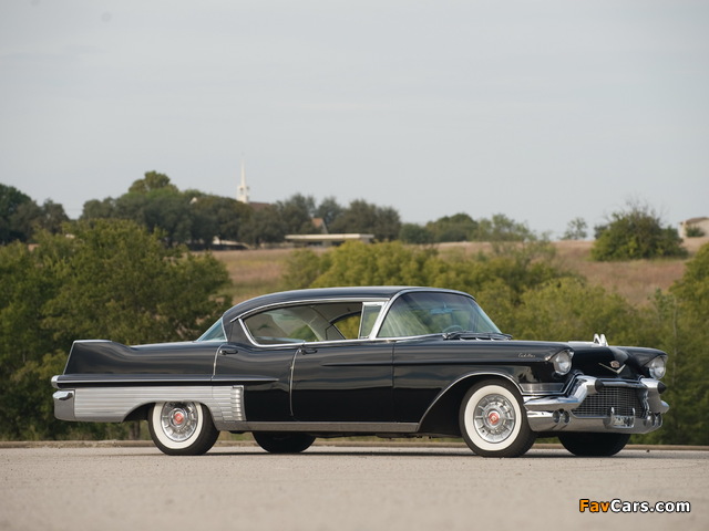 Cadillac Fleetwood Sixty Special 1957 wallpapers (640 x 480)