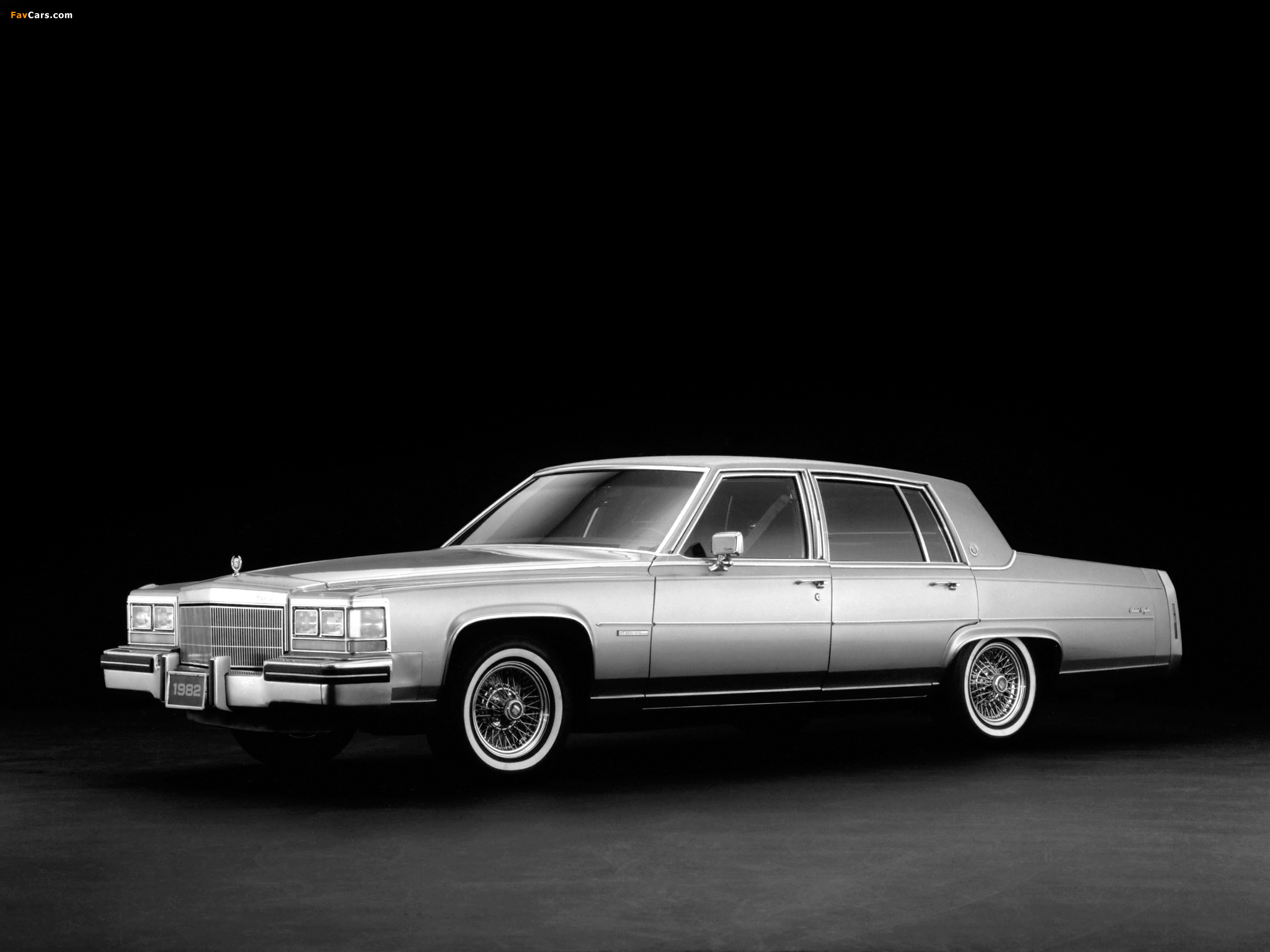 Cadillac Fleetwood Brougham 1980–86 wallpapers (2048 x 1536)