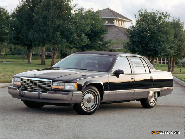 Cadillac Fleetwood 1993–96 wallpapers (640 x 480)