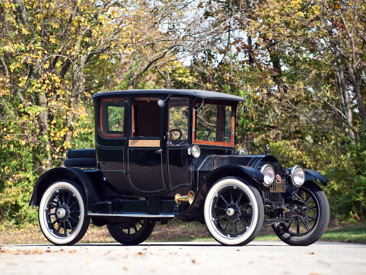 Photos of Cadillac Model 30 Coupe 1913 (1280 x 960)