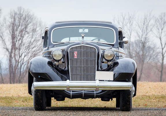 Images of Cadillac V8 Series 30 355-D Town Sedan by Fleetwood (6033-S) 1935