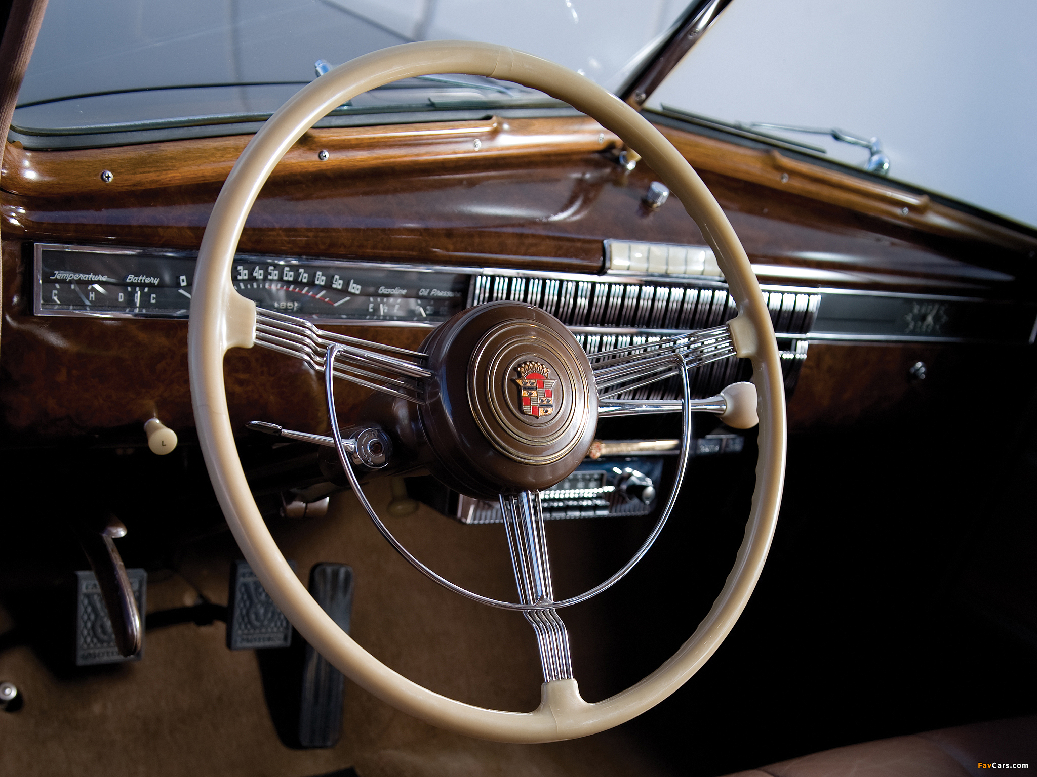 Cadillac Seventy-Five Formal Sedan 1938–41 pictures (2048 x 1536)