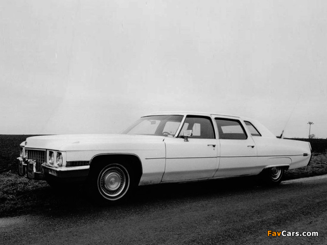 Cadillac Fleetwood Seventy-Five 1972 wallpapers (640 x 480)