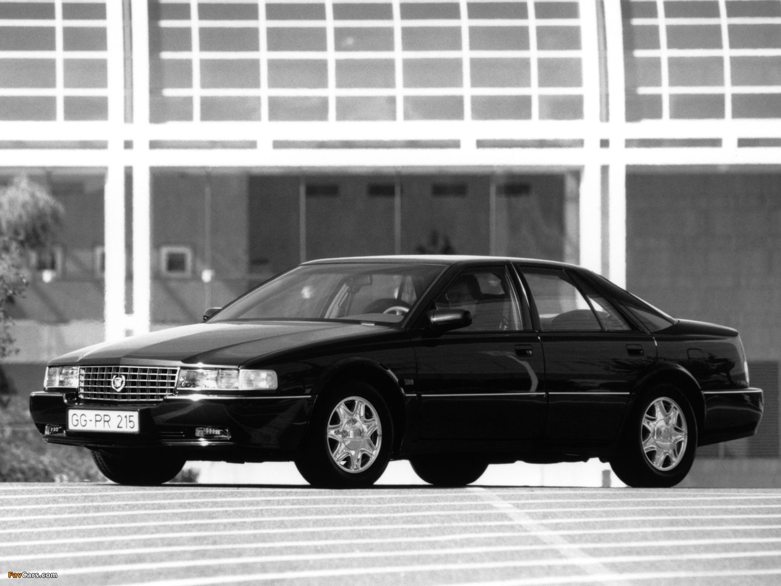 Cadillac Seville STS 1992–97 wallpapers (1600 x 1200)