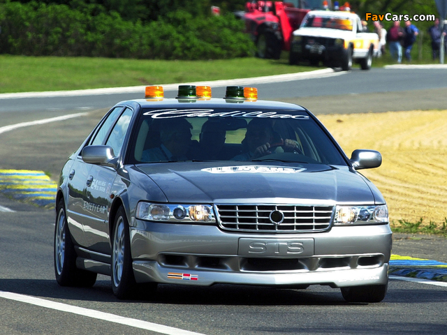 Cadillac Seville STS Pace Car 2000 photos (640 x 480)