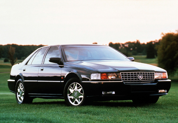 Photos of Cadillac Seville STS 1992–97