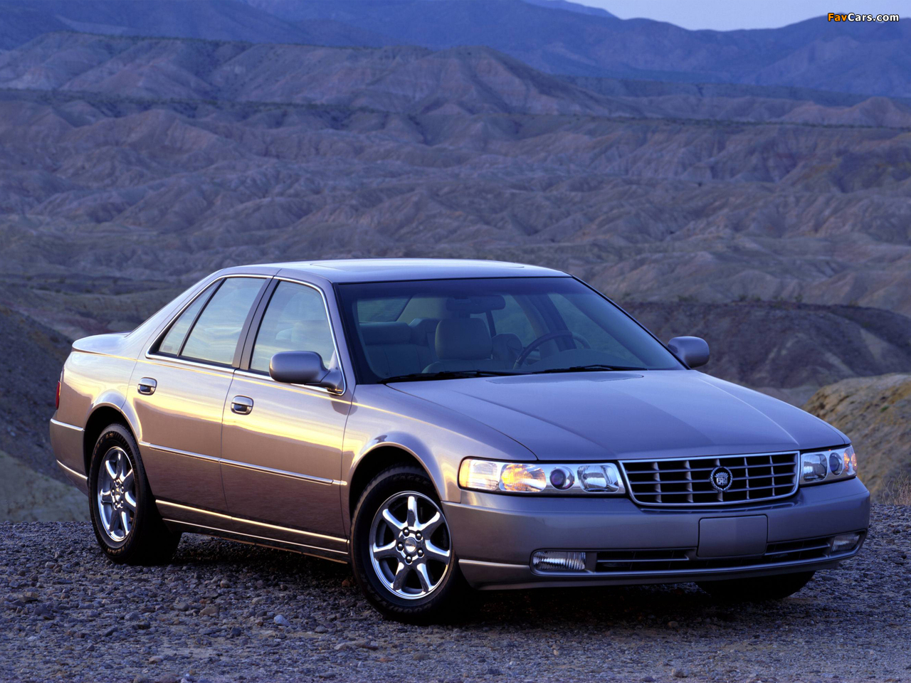 Photos of Cadillac Seville STS 1998–2004 (1280 x 960)