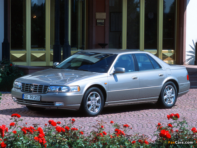 Photos of Cadillac Seville STS 1998–2004 (800 x 600)