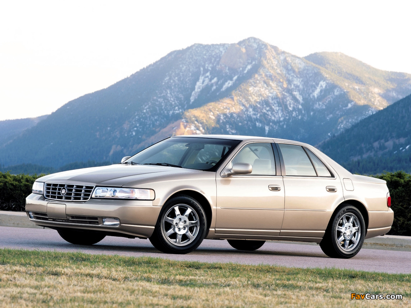 Photos of Cadillac Seville STS 1998–2004 (800 x 600)