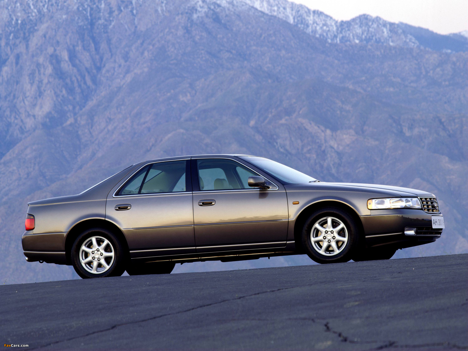 Pictures of Cadillac Seville STS 1998–2004 (1920 x 1440)