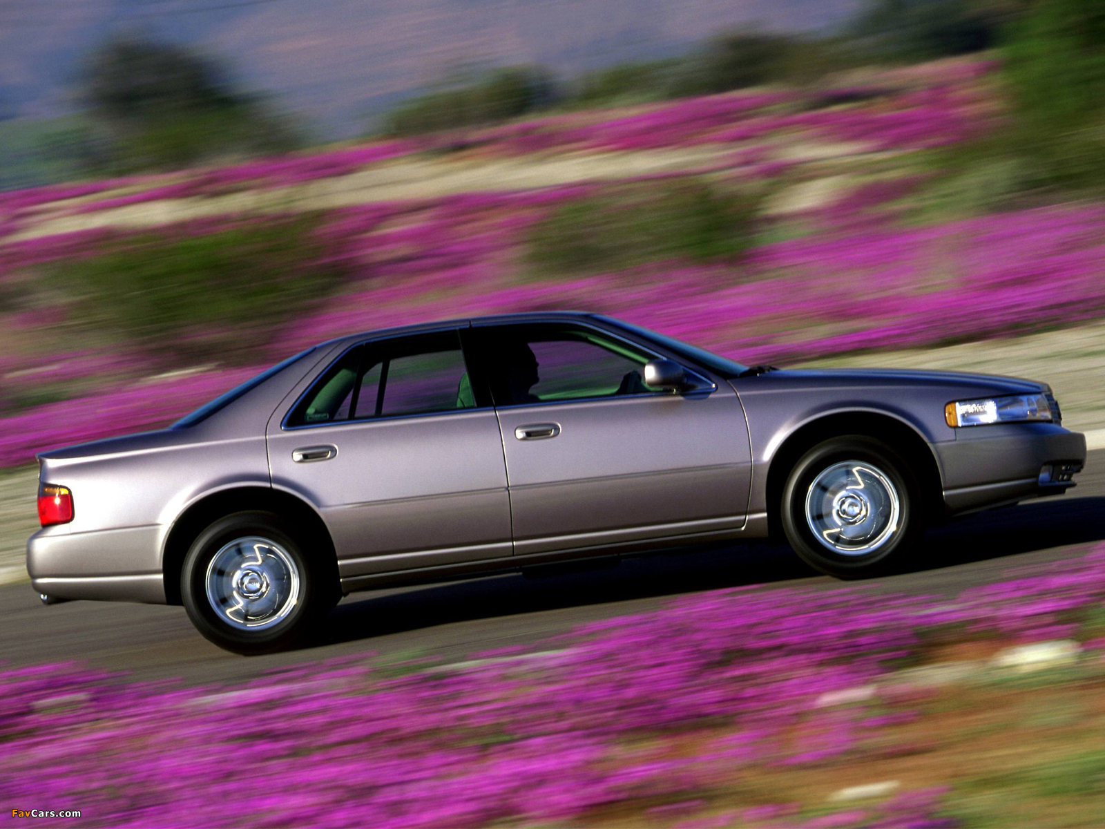 Cadillac Seville STS 1998–2004 wallpapers (1600 x 1200)