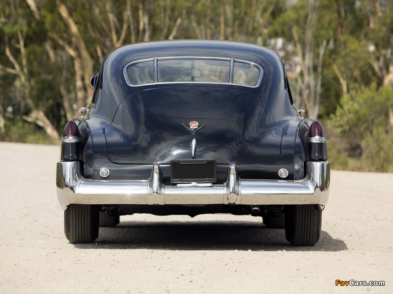 Cadillac Sixty-One Club Coupe Sedanette (6107) 1949 images (800 x 600)