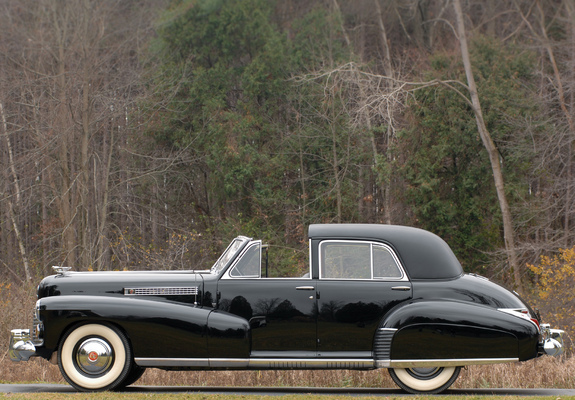 Cadillac Sixty Special Town Car by Derham 1941 wallpapers