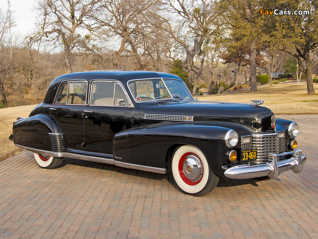 Photos of Cadillac Sixty Special 1941 (640 x 480)