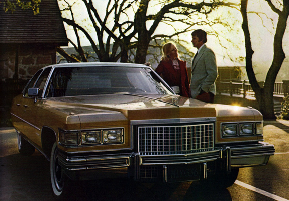 Photos of Cadillac Fleetwood Sixty Special Brougham 1976