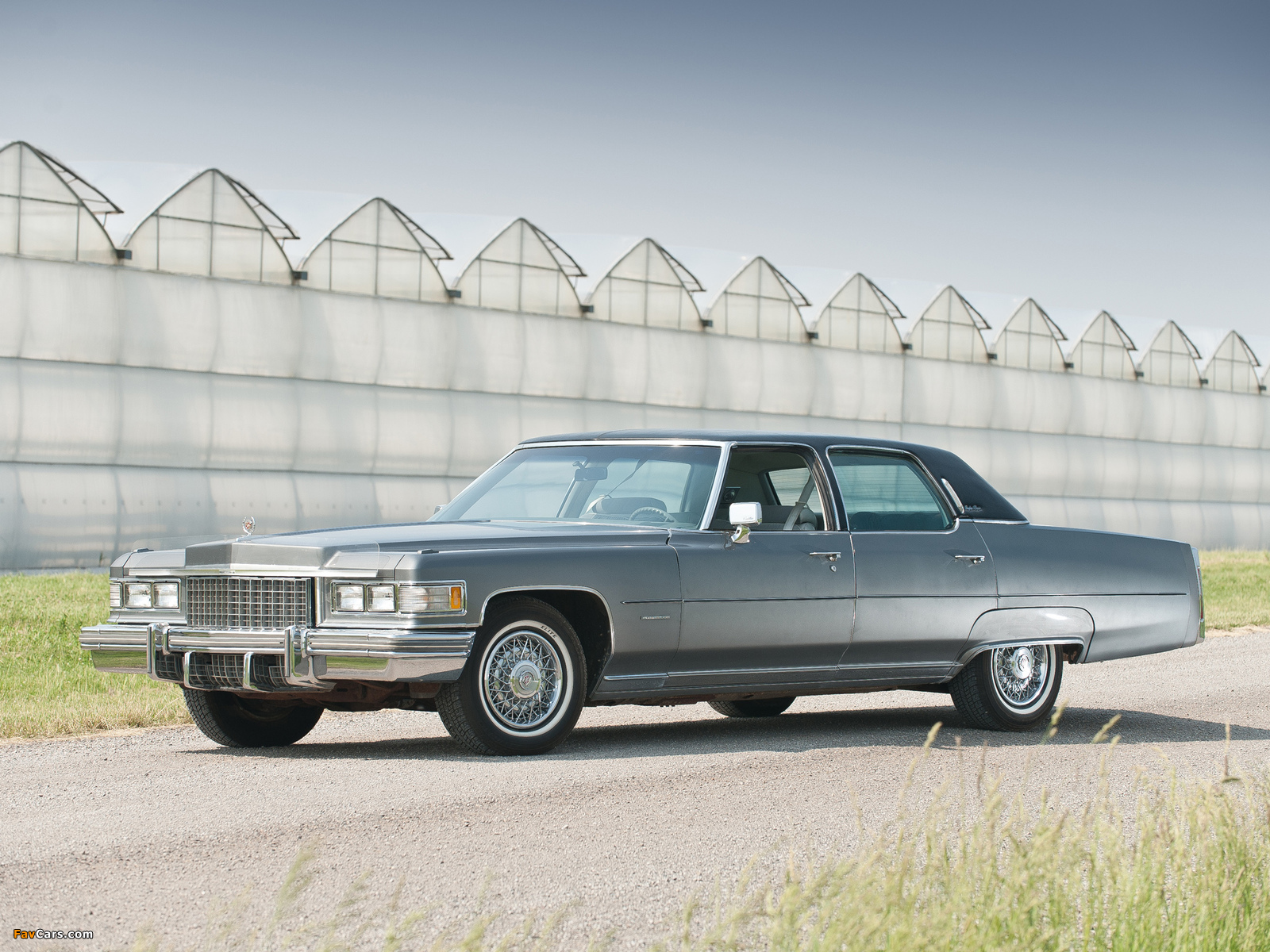 Cadillac Fleetwood Sixty Special Brougham 1976 wallpapers (1600 x 1200)