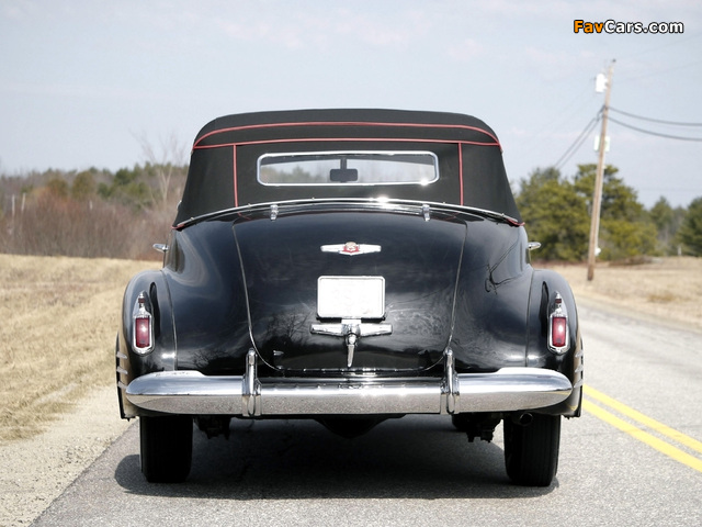 Cadillac Sixty-Two Convertible Sedan 1941 images (640 x 480)