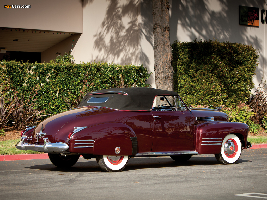 Cadillac Sixty-Two Convertible Coupe by Fleetwood 1941 images (1024 x 768)