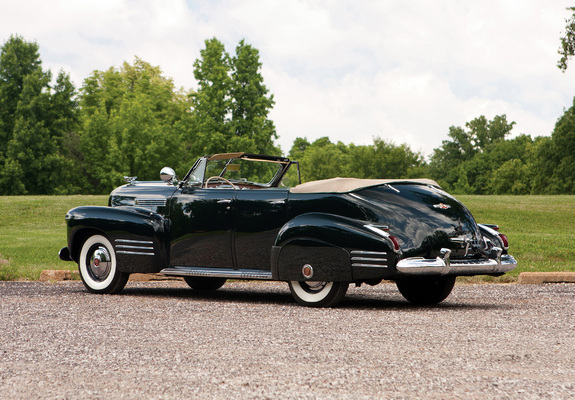 Cadillac Sixty-Two Convertible Sedan 1941 pictures