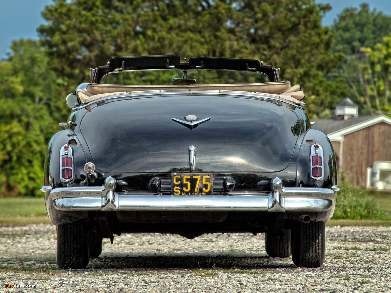 Cadillac Sixty-Two Convertible 1942 pictures (1280 x 960)