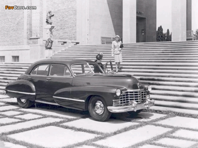Cadillac Sixty-Two Sedan (6269) 1946 wallpapers (640 x 480)