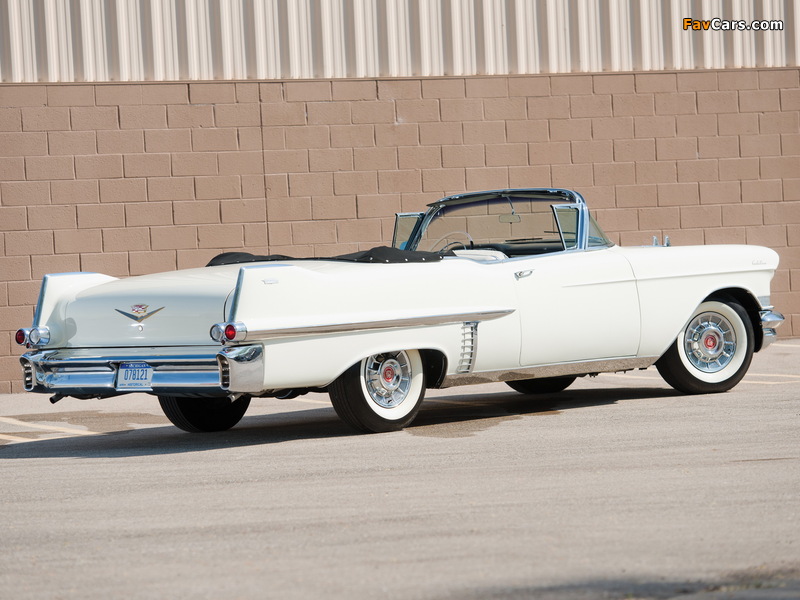 Cadillac Sixty-Two Convertible 1957 wallpapers (800 x 600)