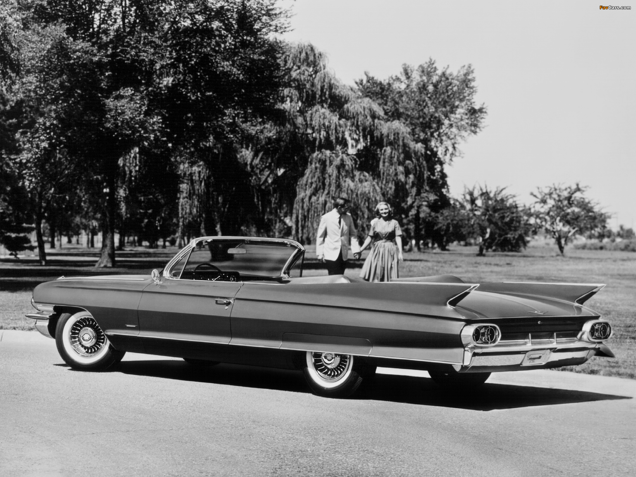 Cadillac Sixty-Two Convertible (6267F) 1961 wallpapers (2048 x 1536)