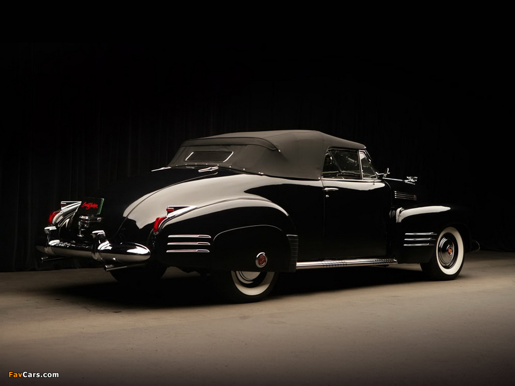 Cadillac Sixty-Two Convertible Coupe by Fleetwood 1941 images (1024 x 768)