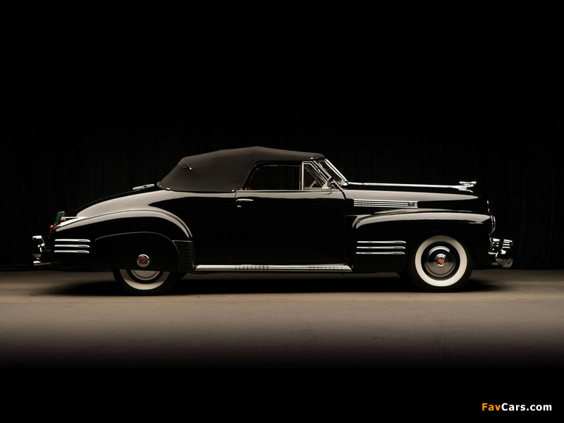 Cadillac Sixty-Two Convertible Coupe by Fleetwood 1941 photos (800 x 600)