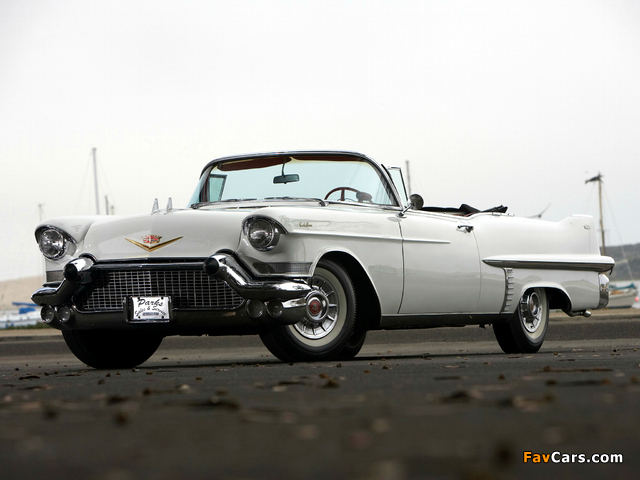 Cadillac Sixty-Two Convertible 1957 wallpapers (640 x 480)